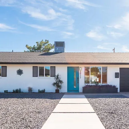 Family Retreat By Old Town With Pool Villa Phoenix Exterior photo
