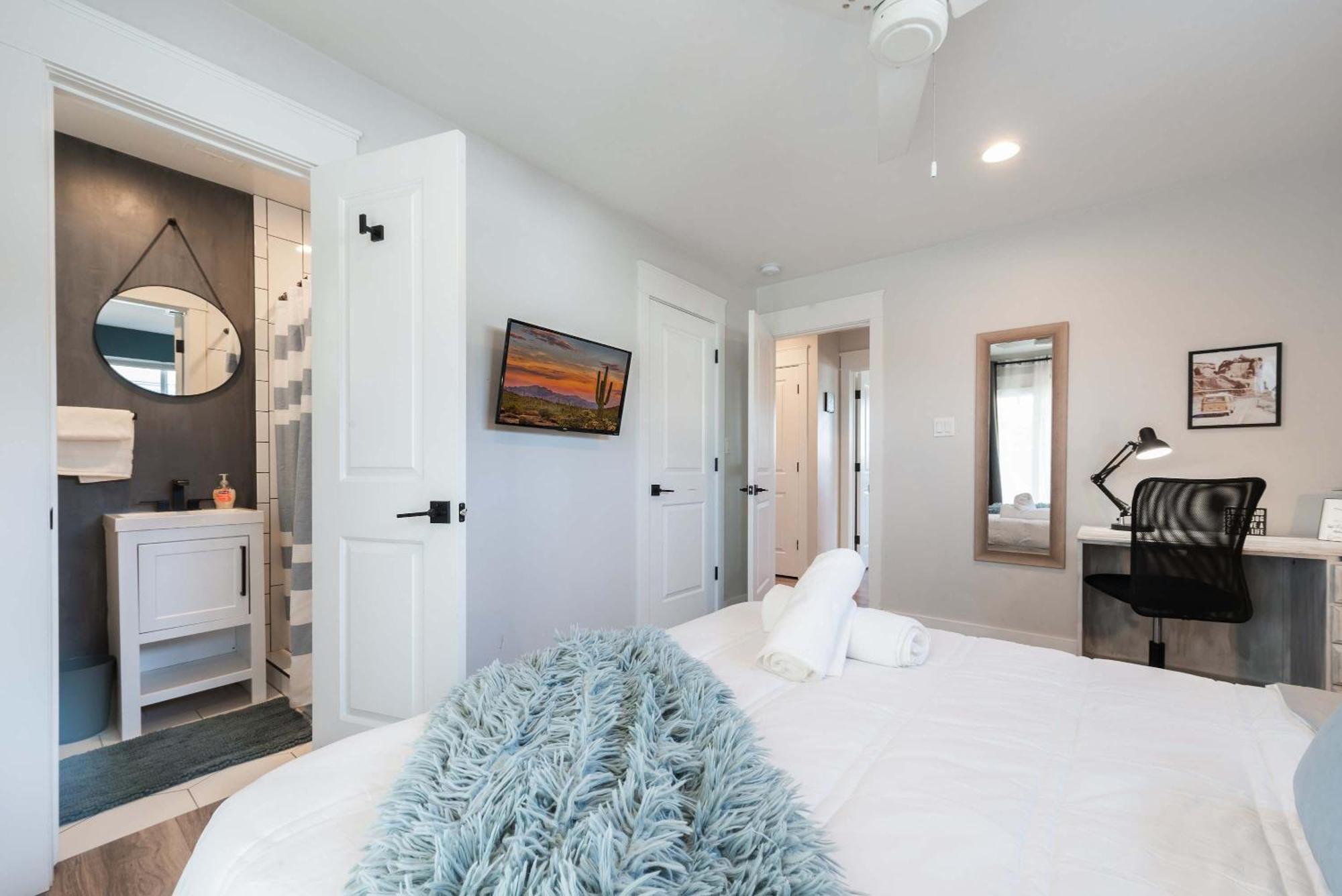 Family Retreat By Old Town With Pool Holiday home *
