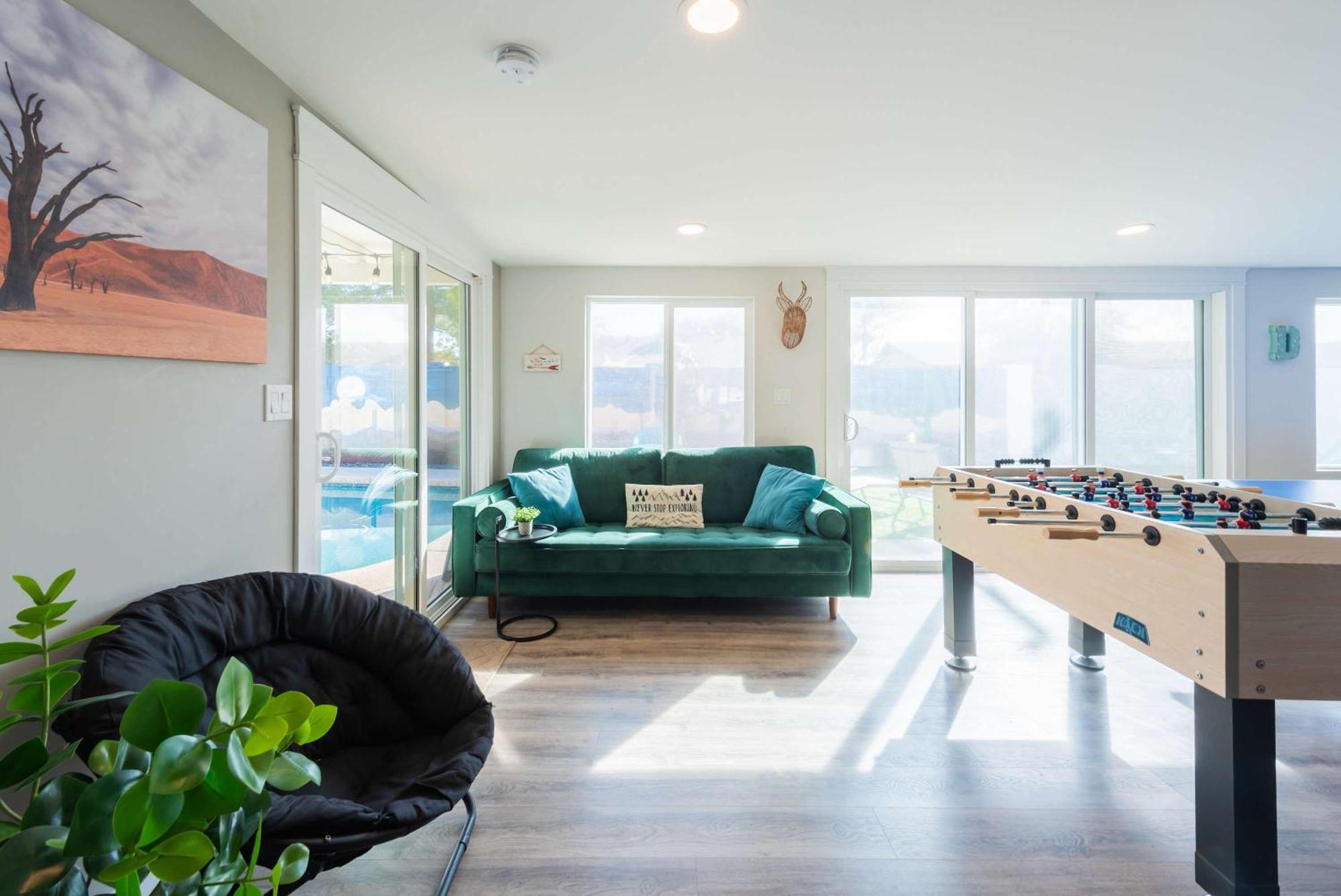 Family Retreat By Old Town With Pool Holiday home *