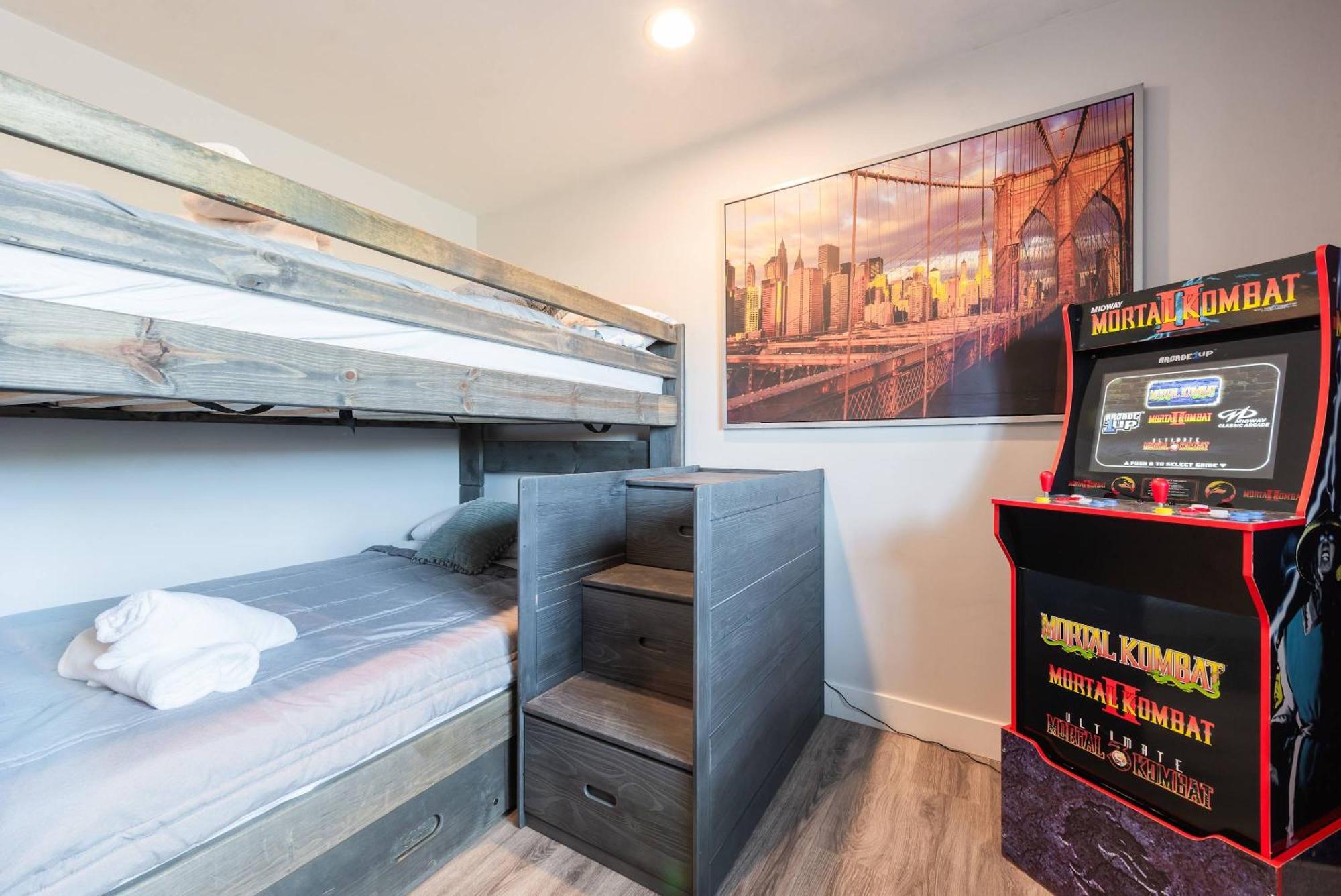 Holiday home Family Retreat By Old Town With Pool